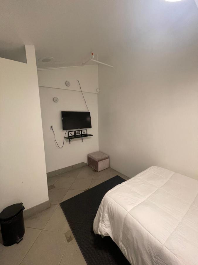 Culver City Hostel Los Angeles Extérieur photo